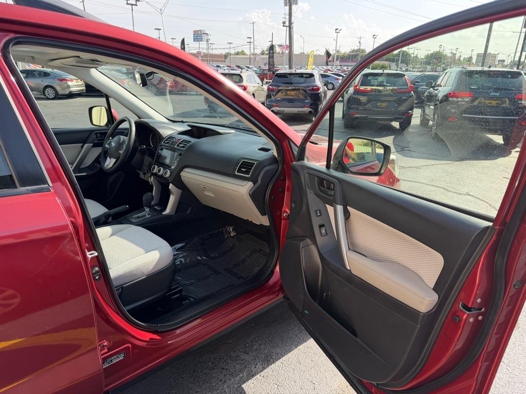 Subaru Forester 2.5i Premium PZEV CVT 2017