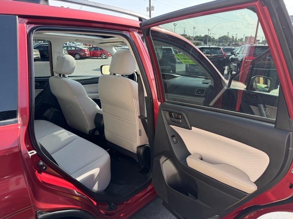Subaru Forester 2.5i Premium PZEV CVT 2017