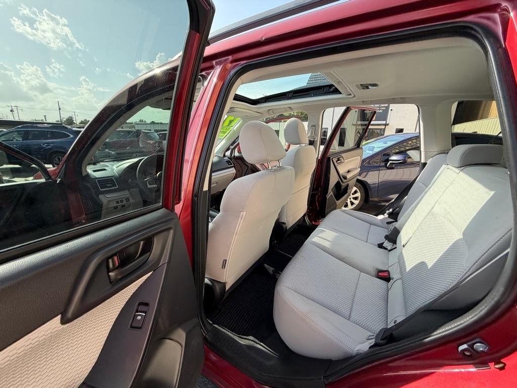 Subaru Forester 2.5i Premium PZEV CVT 2017