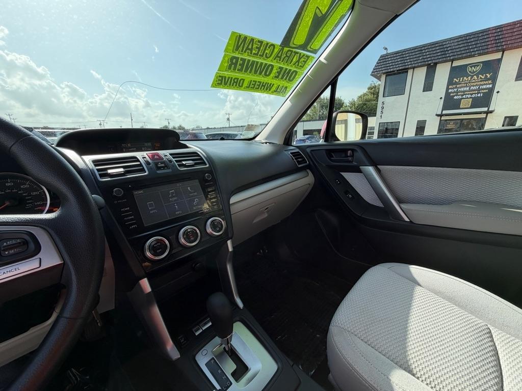 Subaru Forester 2.5i Premium PZEV CVT 2017