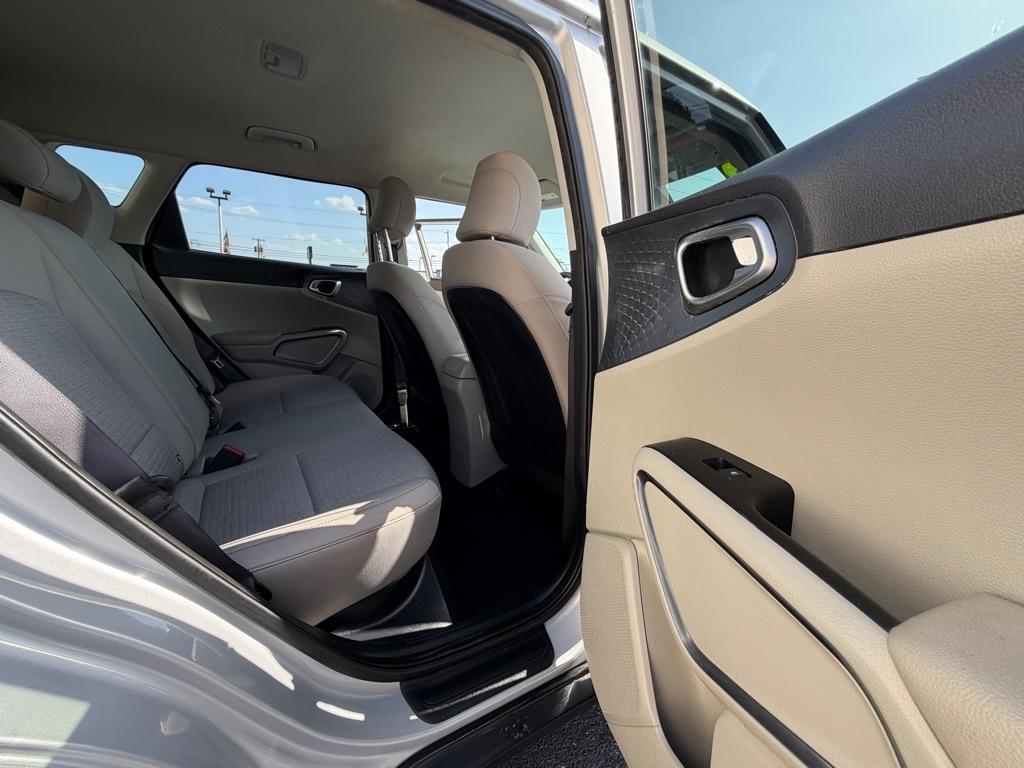 Kia Soul LX CVT 2021