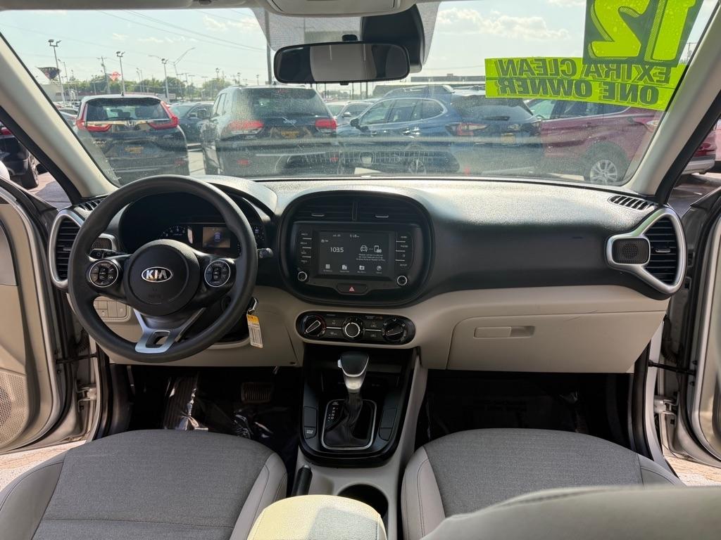 Kia Soul LX CVT 2021