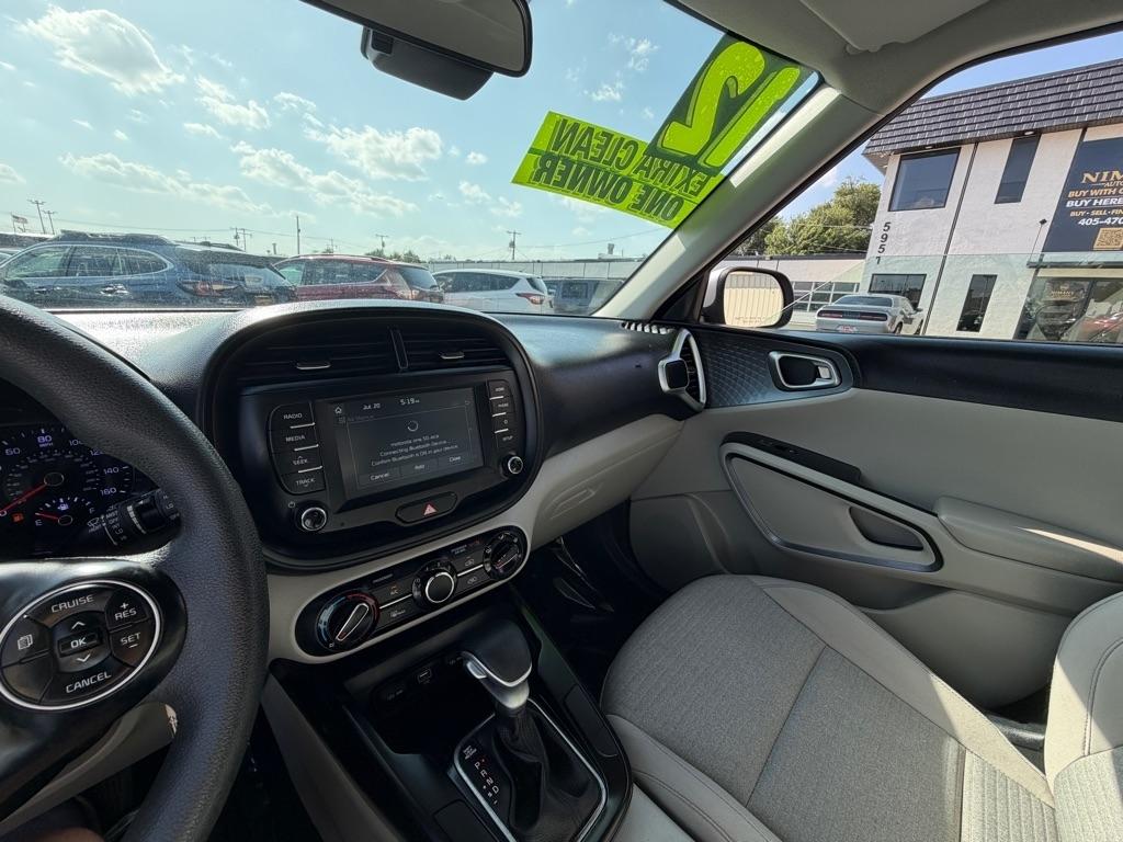 Kia Soul LX CVT 2021