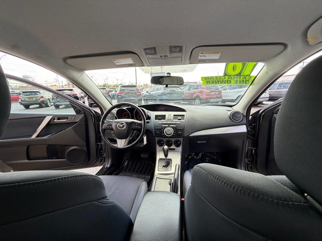 Mazda MAZDA3 s Sport 4-Door 2010