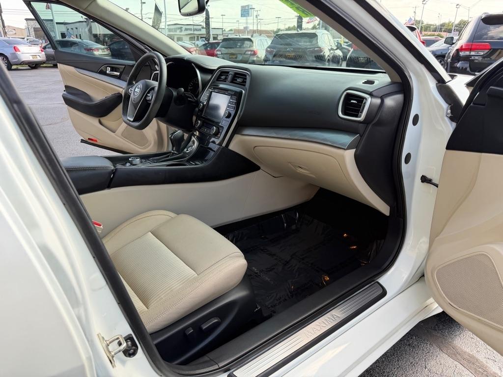 Nissan Maxima 3.5 S 2016