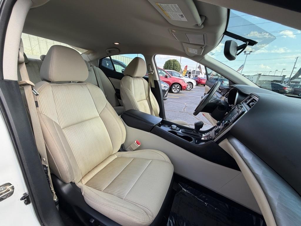 Nissan Maxima 3.5 S 2016