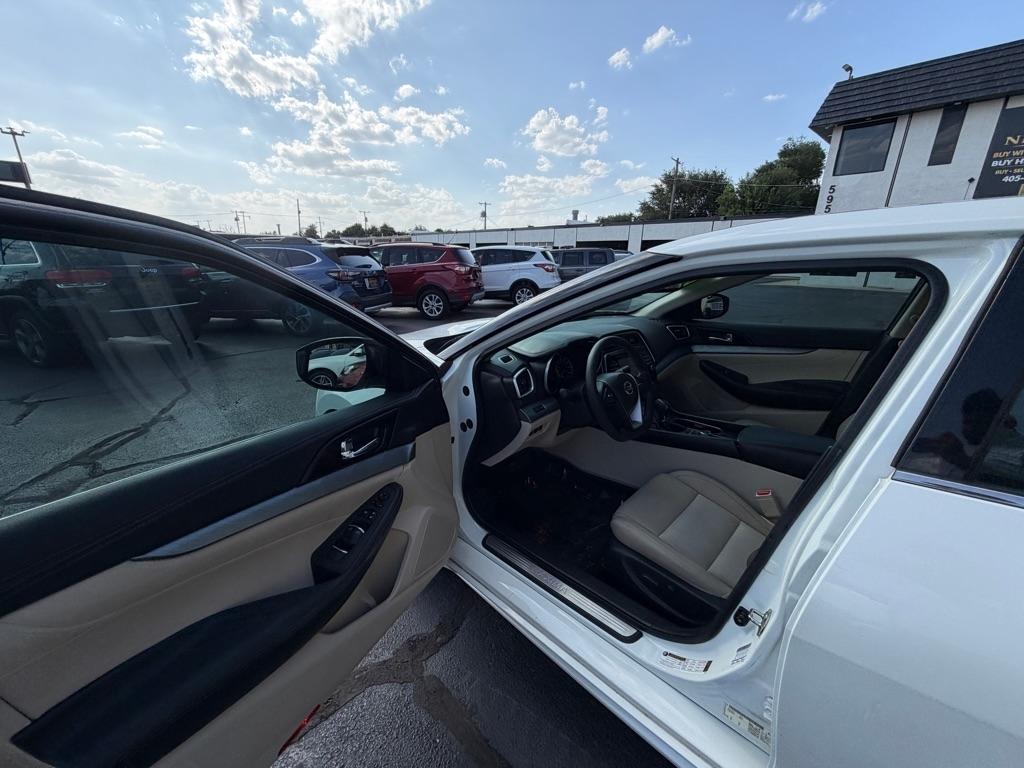 Nissan Maxima 3.5 S 2016