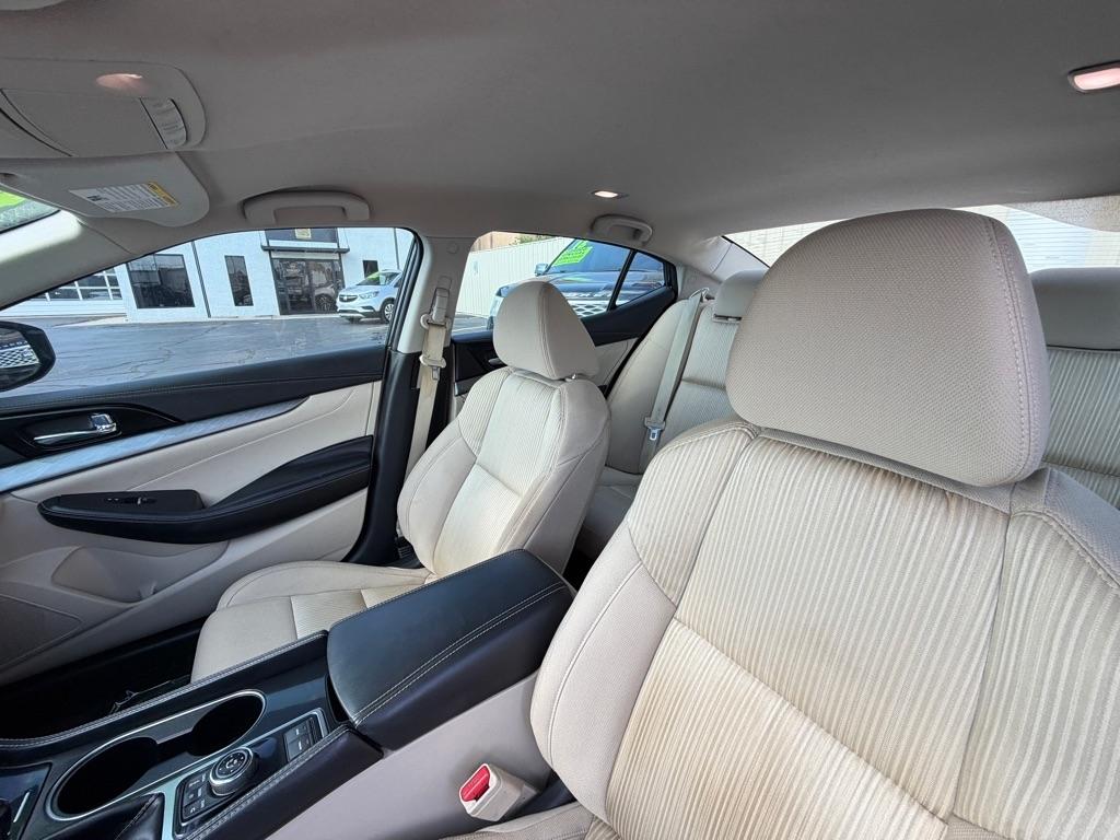 Nissan Maxima 3.5 S 2016