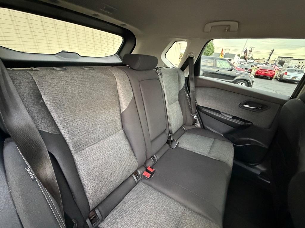 Nissan Rogue SV 2021