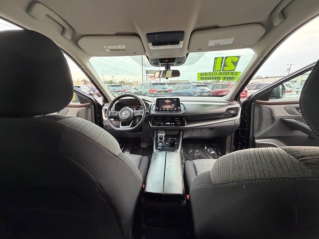 Nissan Rogue SV 2021