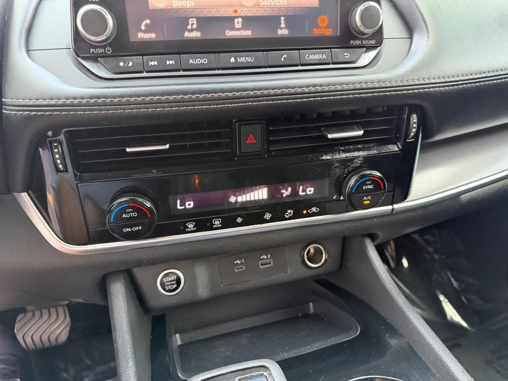 Nissan Rogue SV 2021