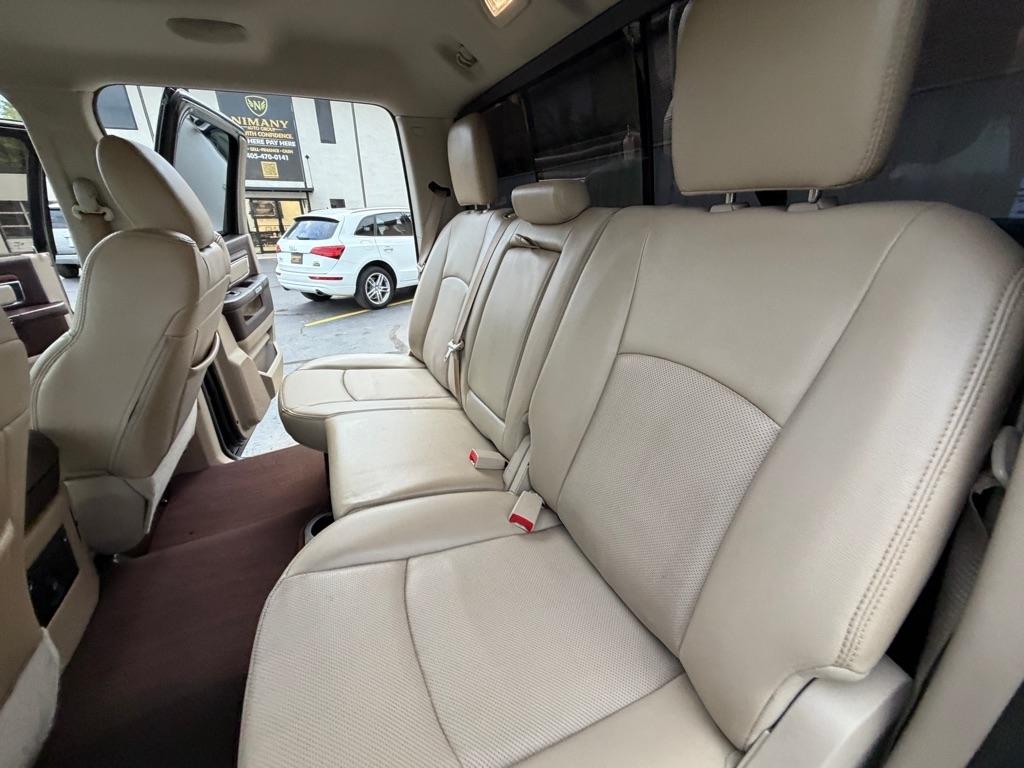 RAM 1500 Laramie Crew Cab SWB 4WD 2016