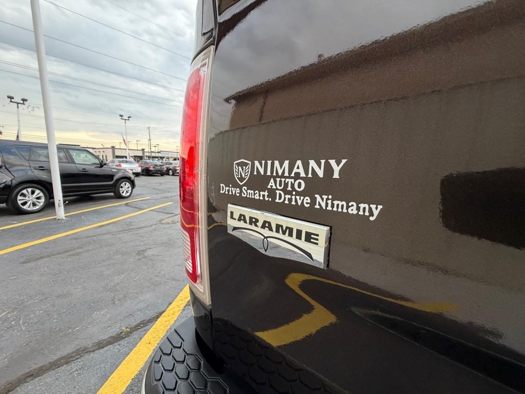 RAM 1500 Laramie Crew Cab SWB 4WD 2016