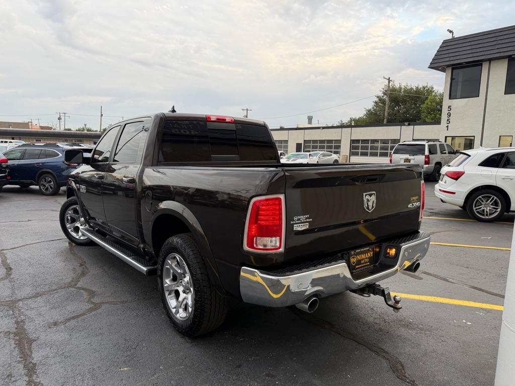 RAM 1500 Laramie Crew Cab SWB 4WD 2016