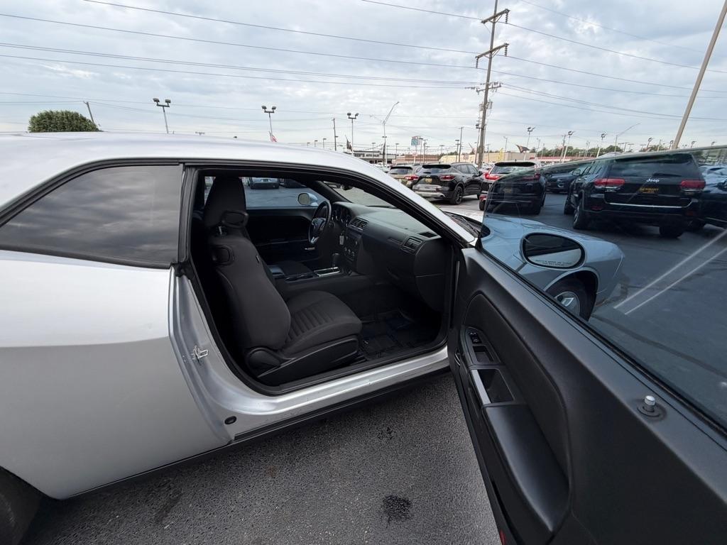 Dodge Challenger SXT 2012