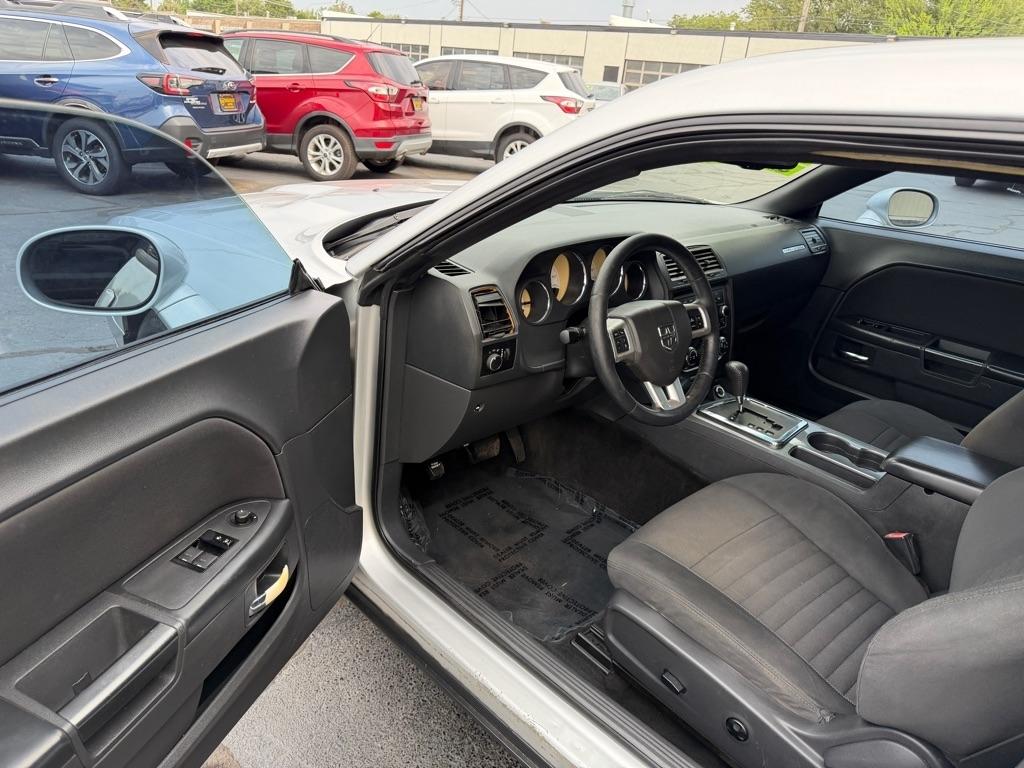 Dodge Challenger SXT 2012