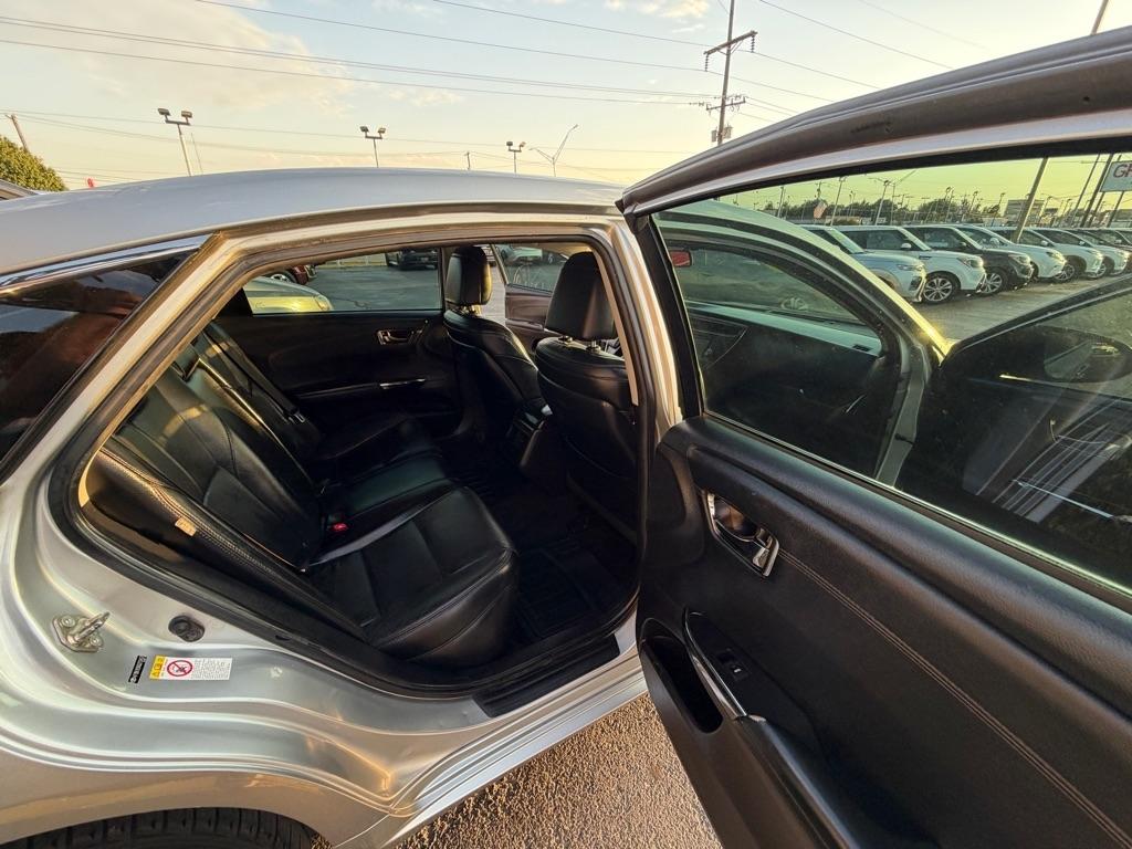 Toyota Avalon XLE 2016