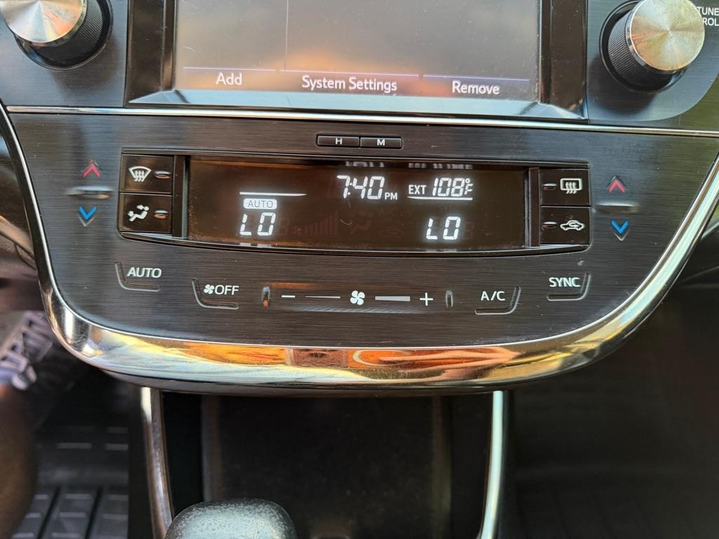 Toyota Avalon XLE 2016