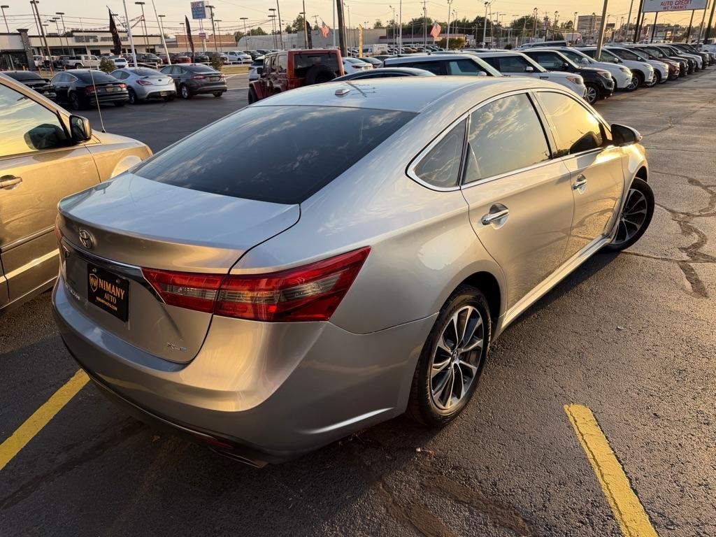 Toyota Avalon XLE 2016