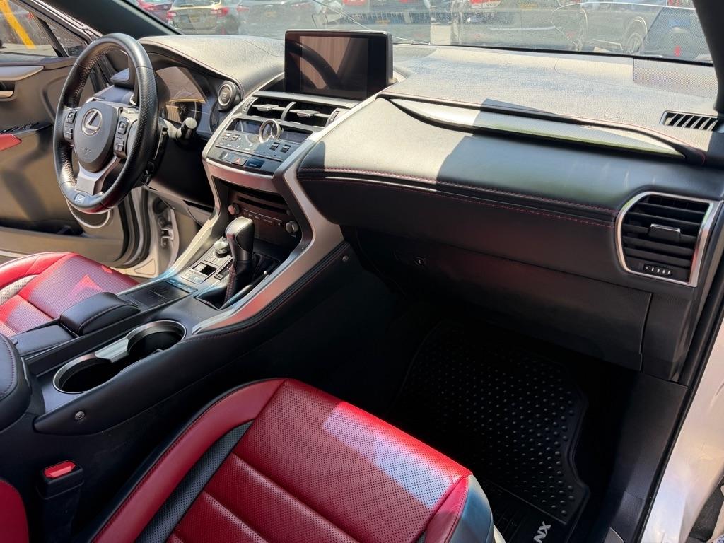 Lexus NX 200t FWD 2019