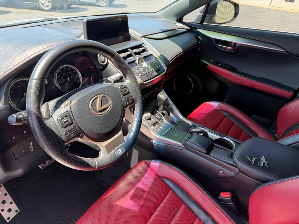 Lexus NX 200t FWD 2019