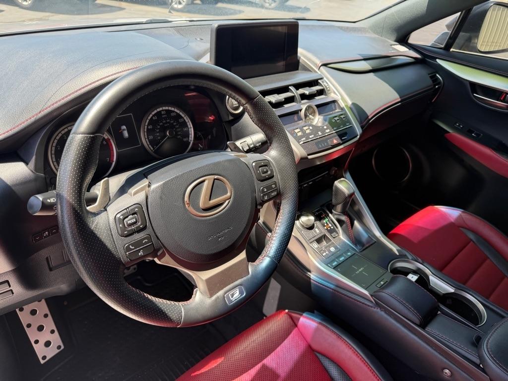 Lexus NX 200t FWD 2019
