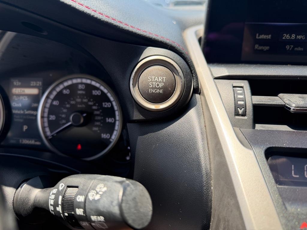 Lexus NX 200t FWD 2019