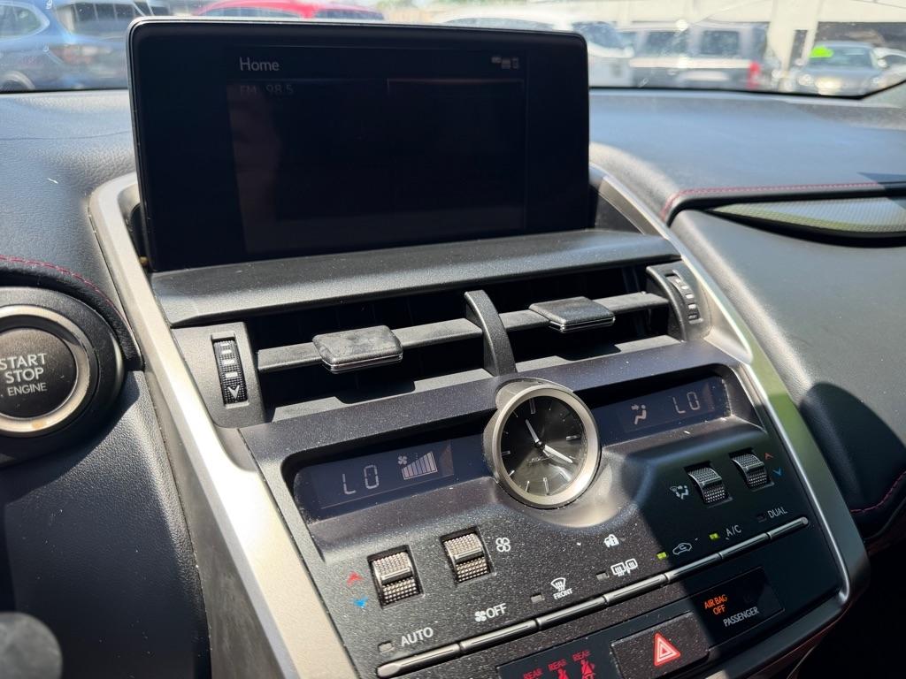 Lexus NX 200t FWD 2019