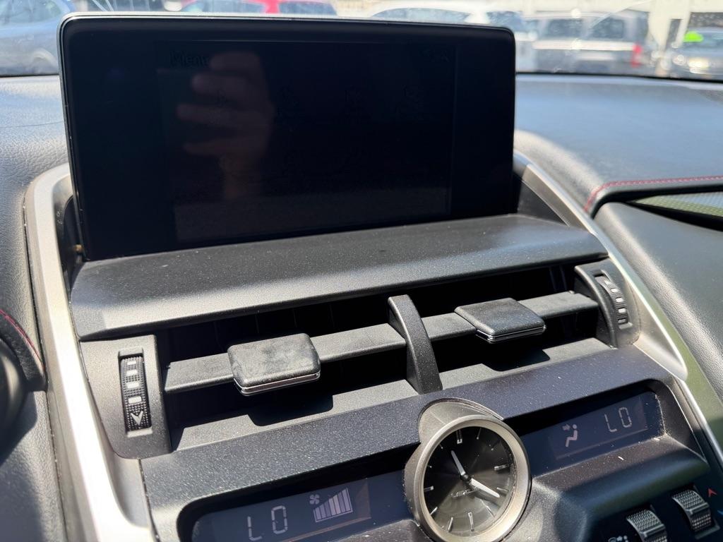 Lexus NX 200t FWD 2019