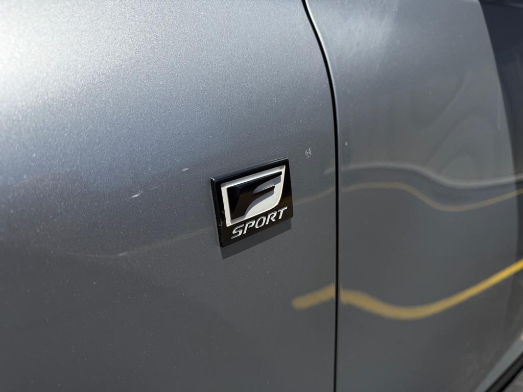 Lexus NX 200t FWD 2019