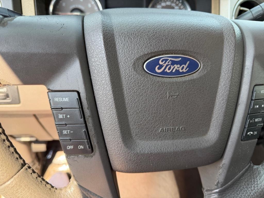 Ford F-150 XL SuperCab 8-ft. Bed 2WD 2009
