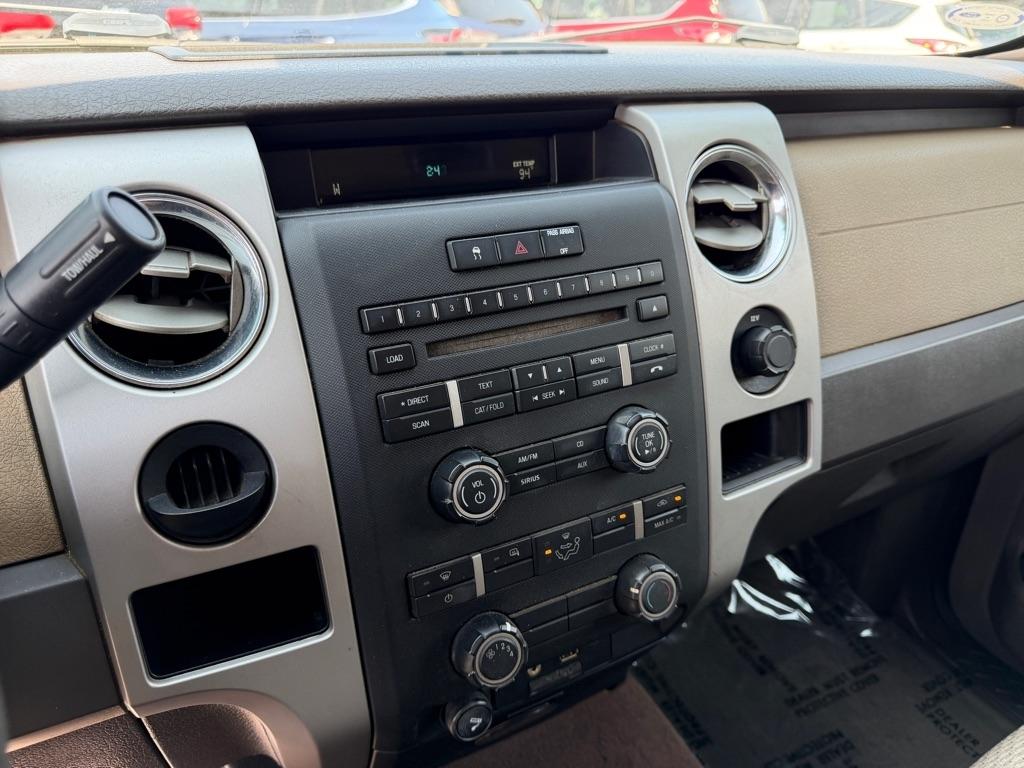 Ford F-150 XL SuperCab 8-ft. Bed 2WD 2009