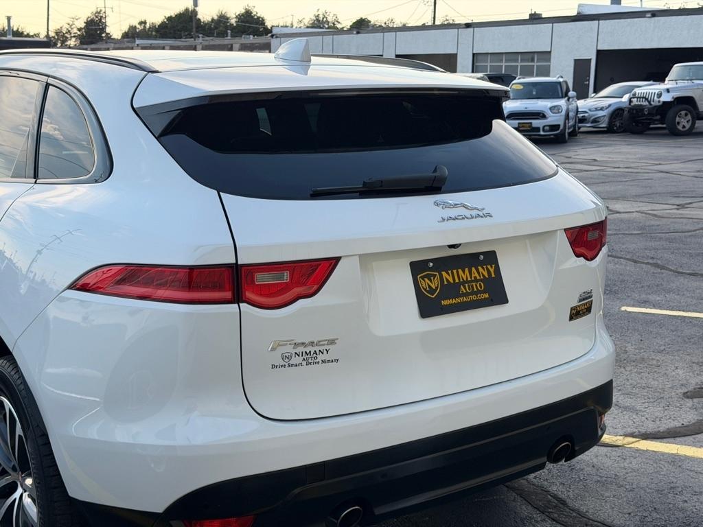 Jaguar F-Pace 25t Premium 2019
