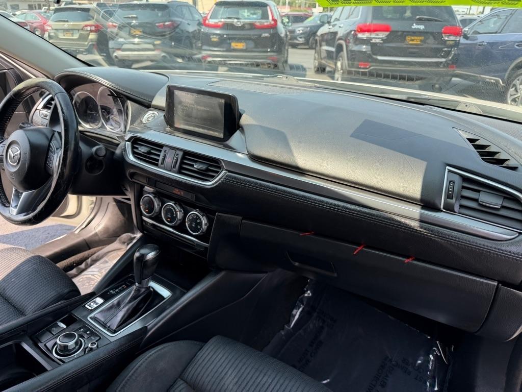 Mazda MAZDA6 i Sport AT 2016