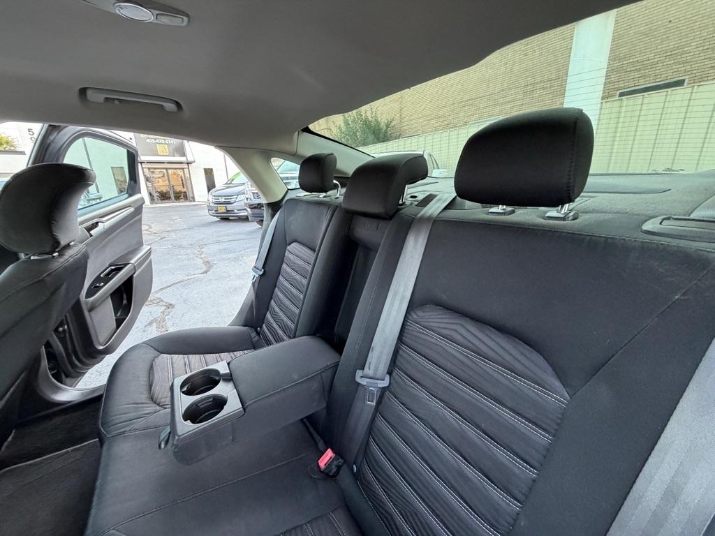 Ford Fusion SE 2016