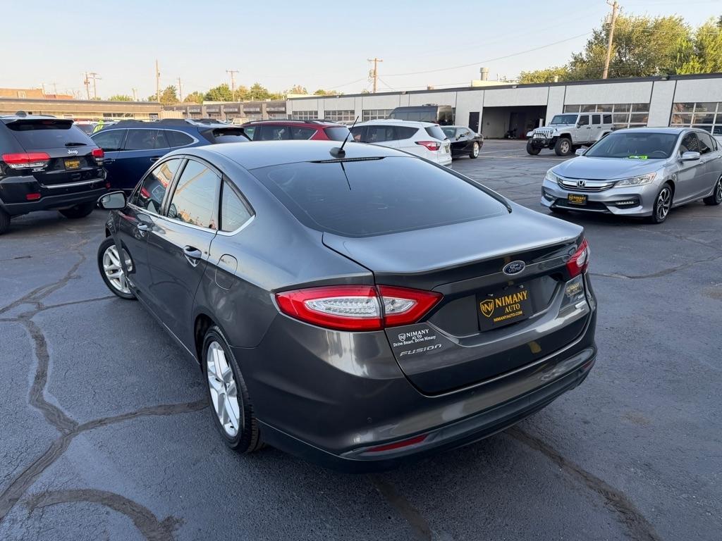 Ford Fusion SE 2016