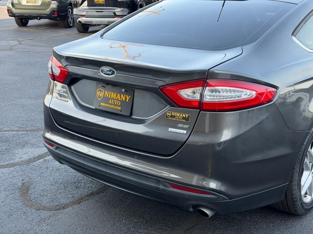 Ford Fusion SE 2016