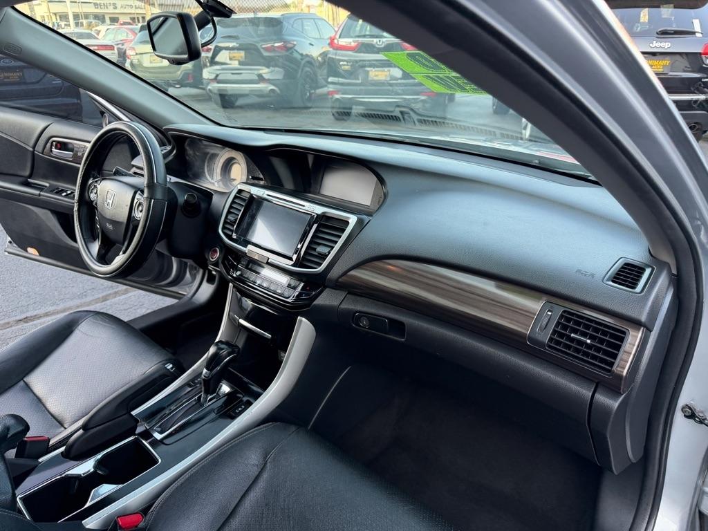 Honda Accord EX-L Sedan V6 6-Spd AT 2016