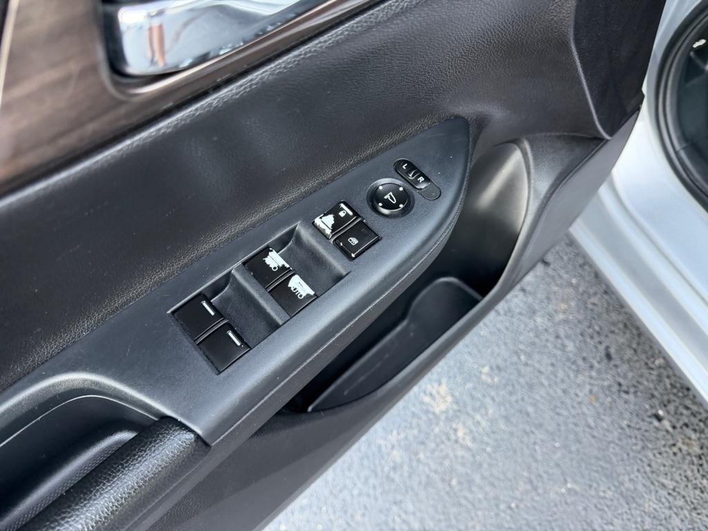 Honda Accord EX-L Sedan V6 6-Spd AT 2016