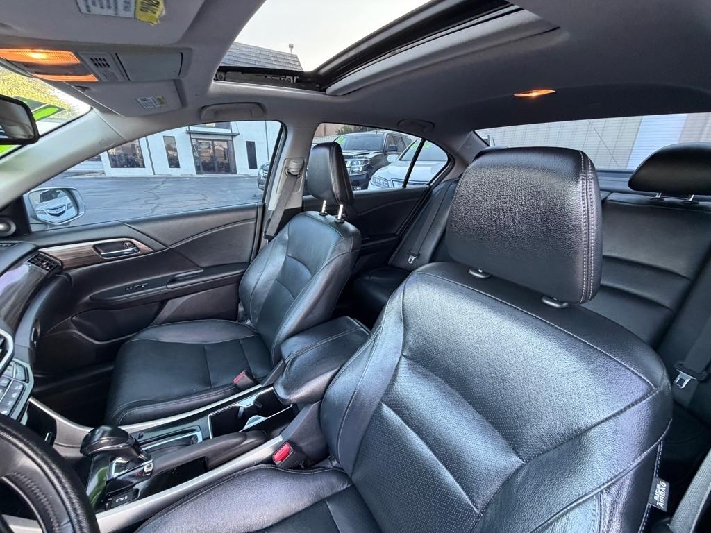 Honda Accord EX-L Sedan V6 6-Spd AT 2016