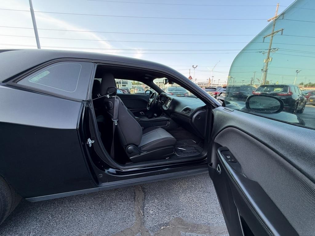 Dodge Challenger SXT 2015