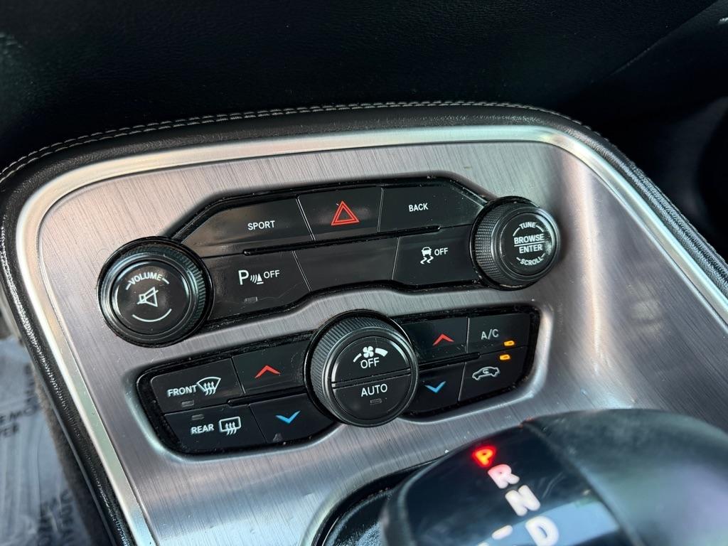 Dodge Challenger SXT 2015