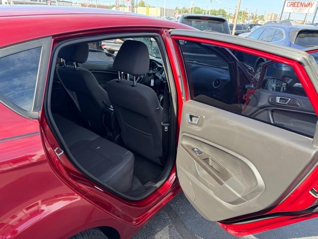 Ford Fiesta SE Hatchback 2014