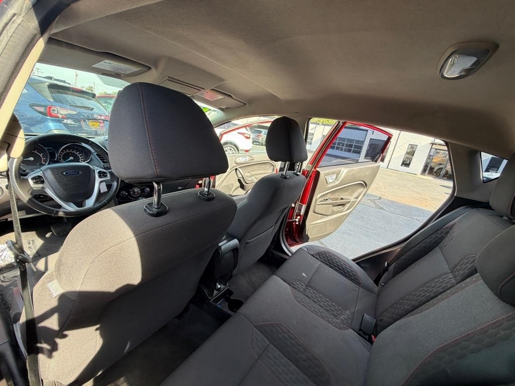 Ford Fiesta SE Hatchback 2014