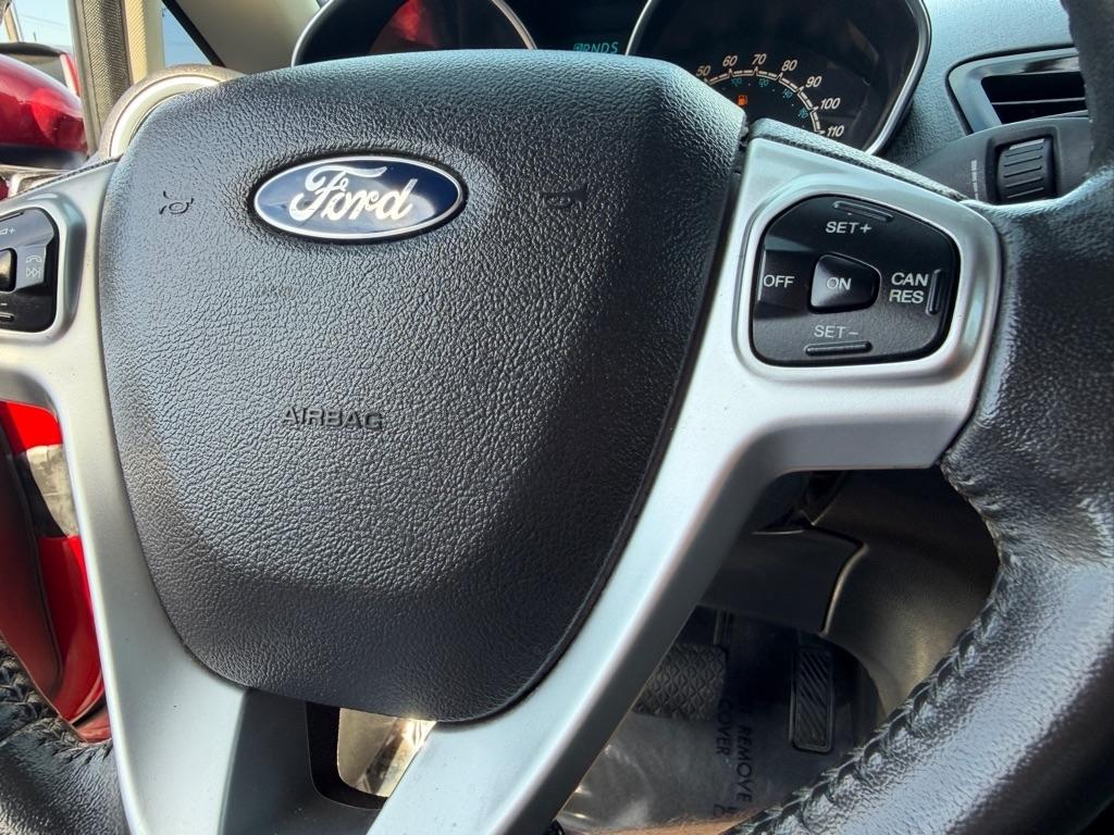 Ford Fiesta SE Hatchback 2014