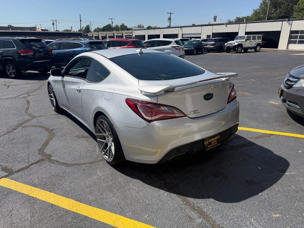 Hyundai Genesis Coupe 3.8 8AT 2015