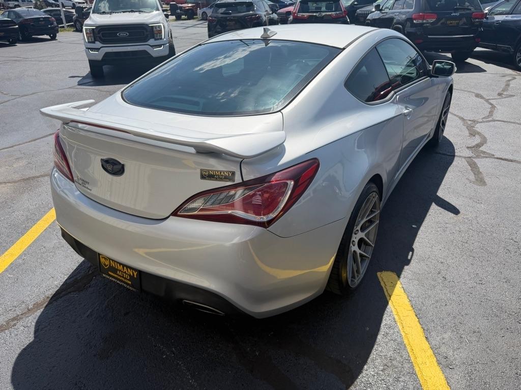 Hyundai Genesis Coupe 3.8 8AT 2015