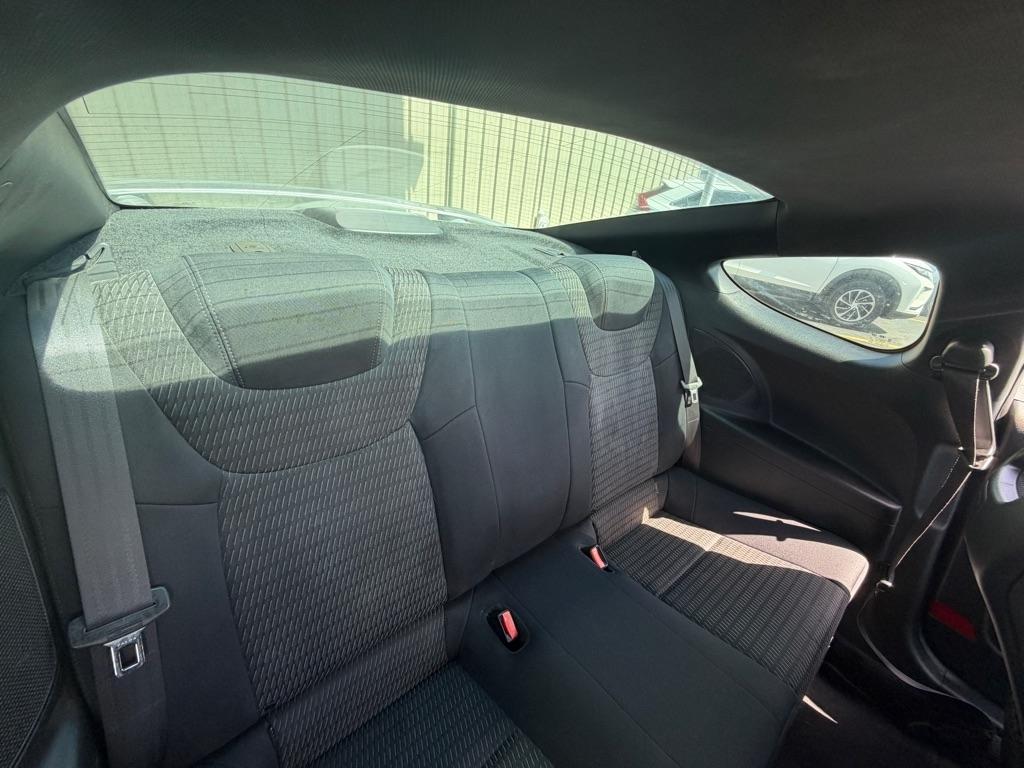 Hyundai Genesis Coupe 3.8 8AT 2015