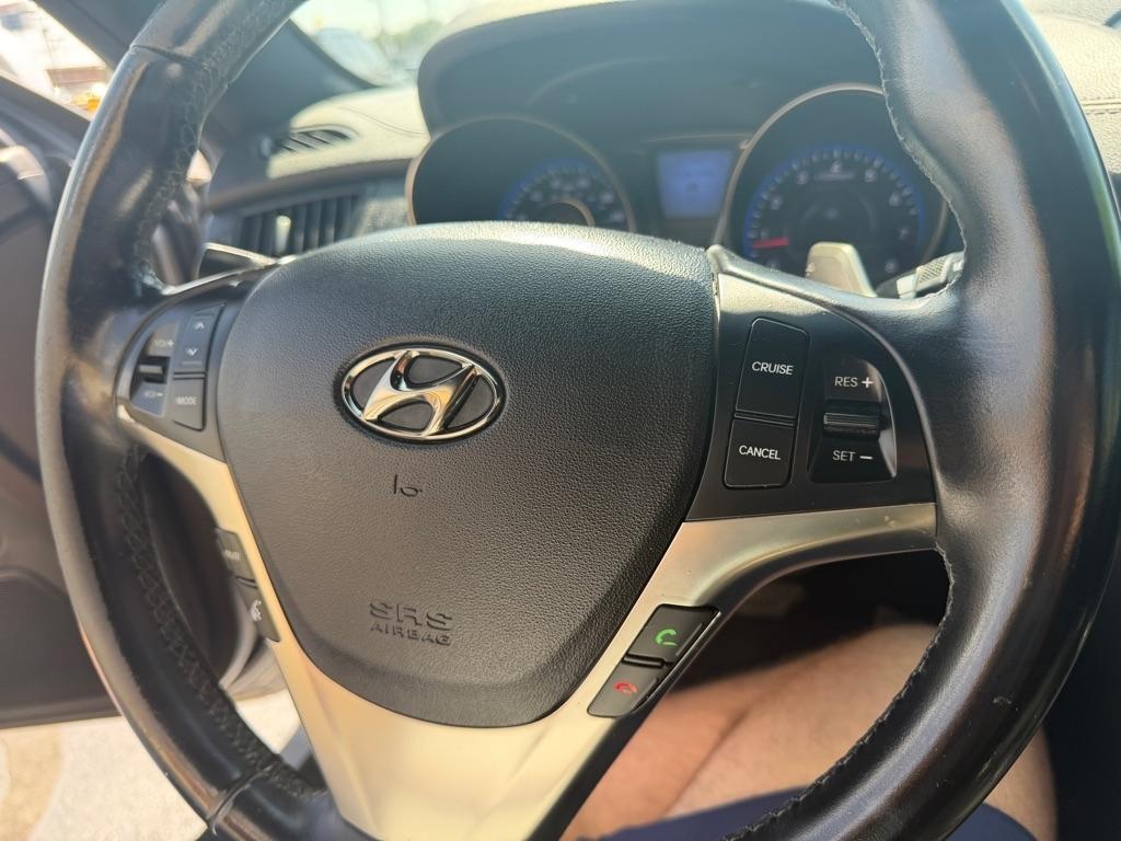 Hyundai Genesis Coupe 3.8 8AT 2015