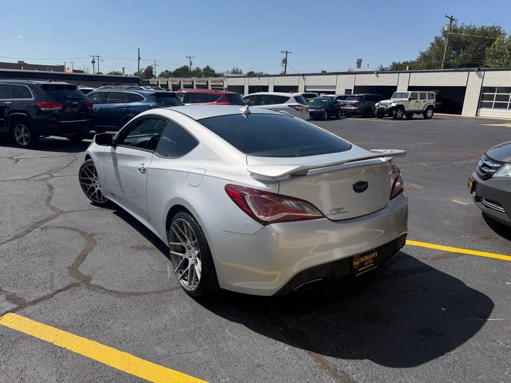 Hyundai Genesis Coupe 3.8 8AT 2015